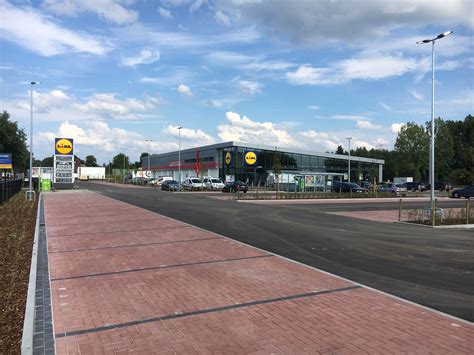 maaseik lidl|Lidl Maaseik Openingsuren